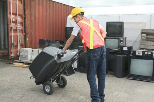 Efficient garden waste recycling processes